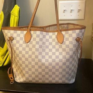 Authentic Louis Vuitton Damier Azur MM Neverfull